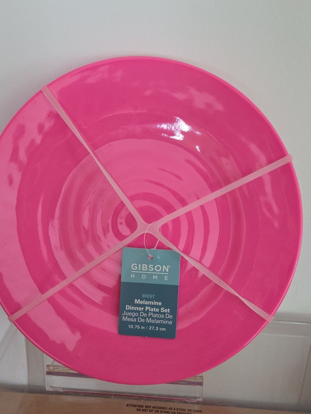 Gibson Vibrant Hot Pink Melamine Dinner Plate...set Of 4 NWT